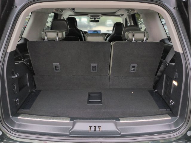 Used 2022 Lincoln Navigator Black Label AWD/4WD image 13