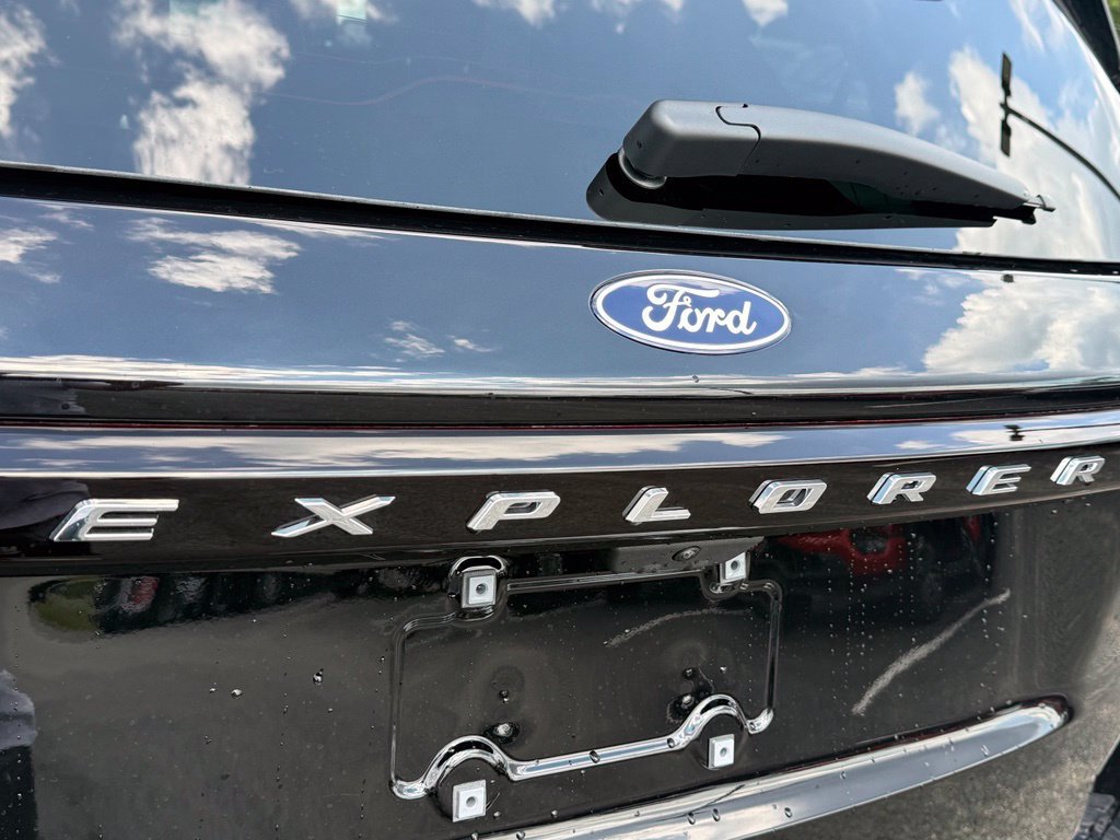 New 2027 Ford Explorer Active AWD/4WD image 29