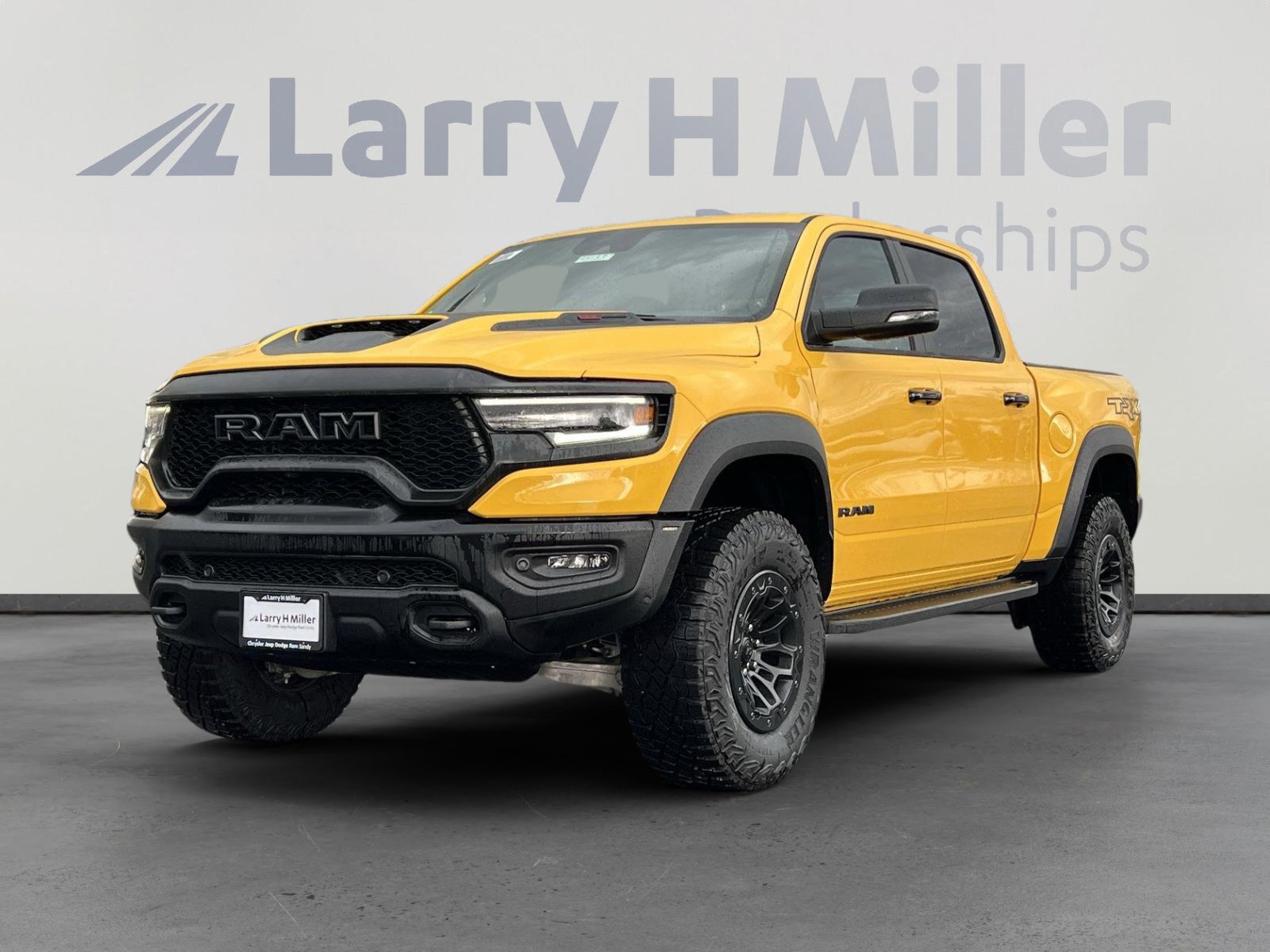 New 2023 RAM 1500 TRX w/ TRX Level 2 Equipment Group