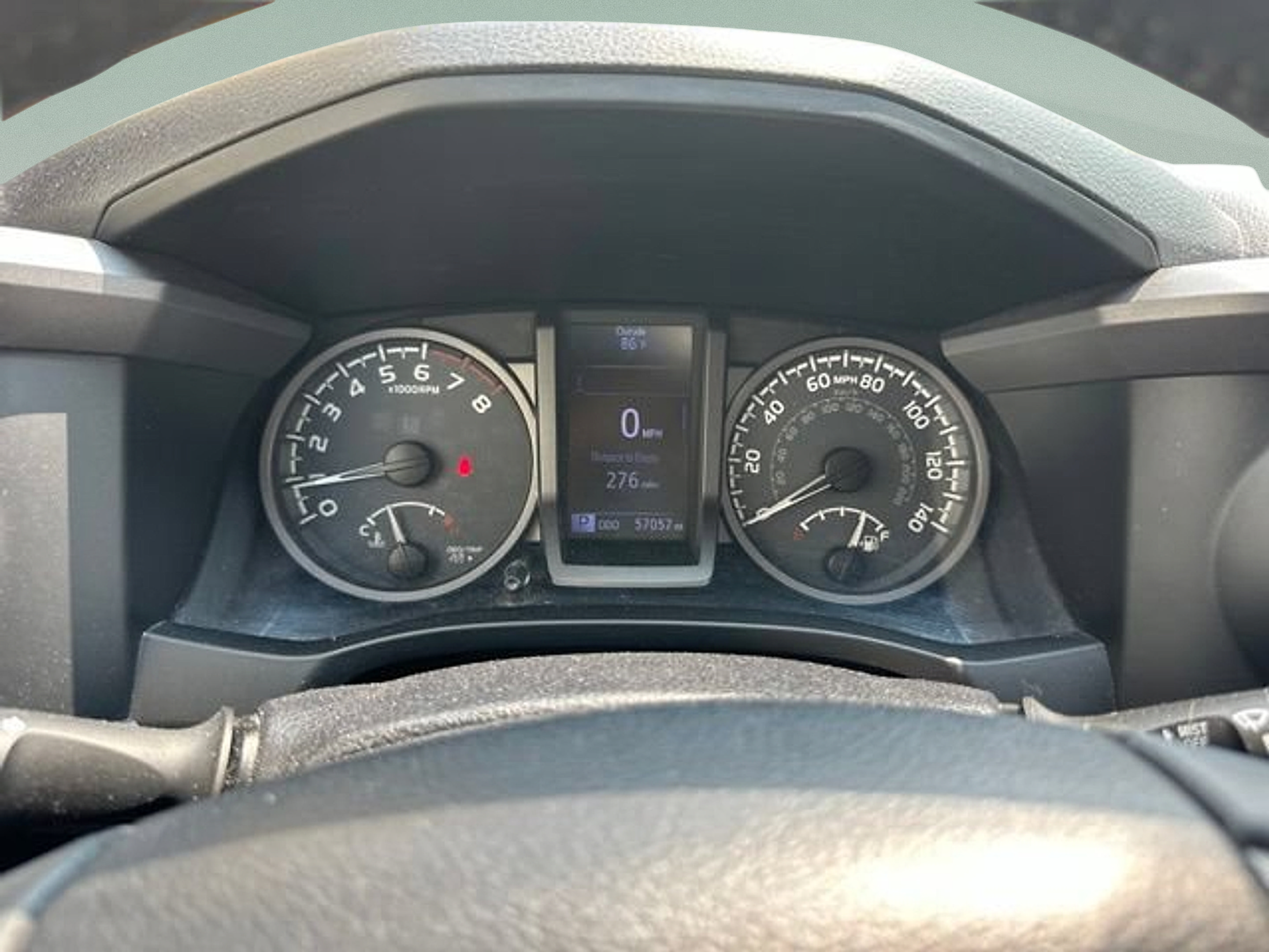 Used 2017 Toyota Tacoma TRD Off-Road w/ Premium & Technology Package AWD/4WD image 23