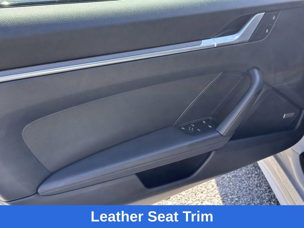 Used 2022 Porsche 911 Carrera image 11