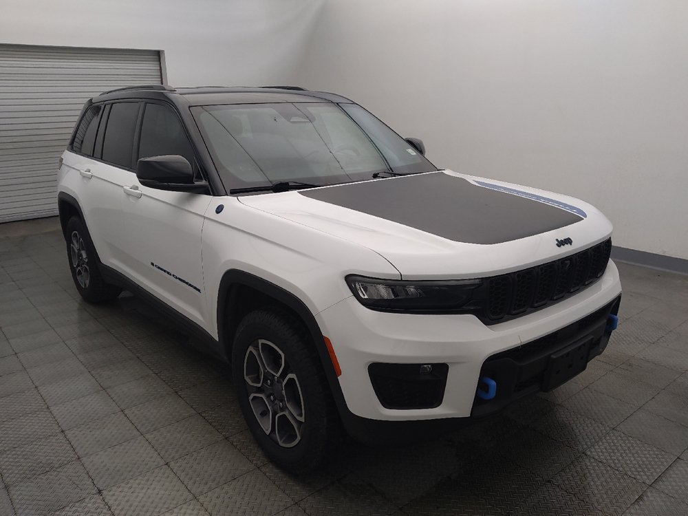 Used 2022 Jeep Grand Cherokee Trailhawk w/ Luxury Tech Group III AWD/4WD image 13