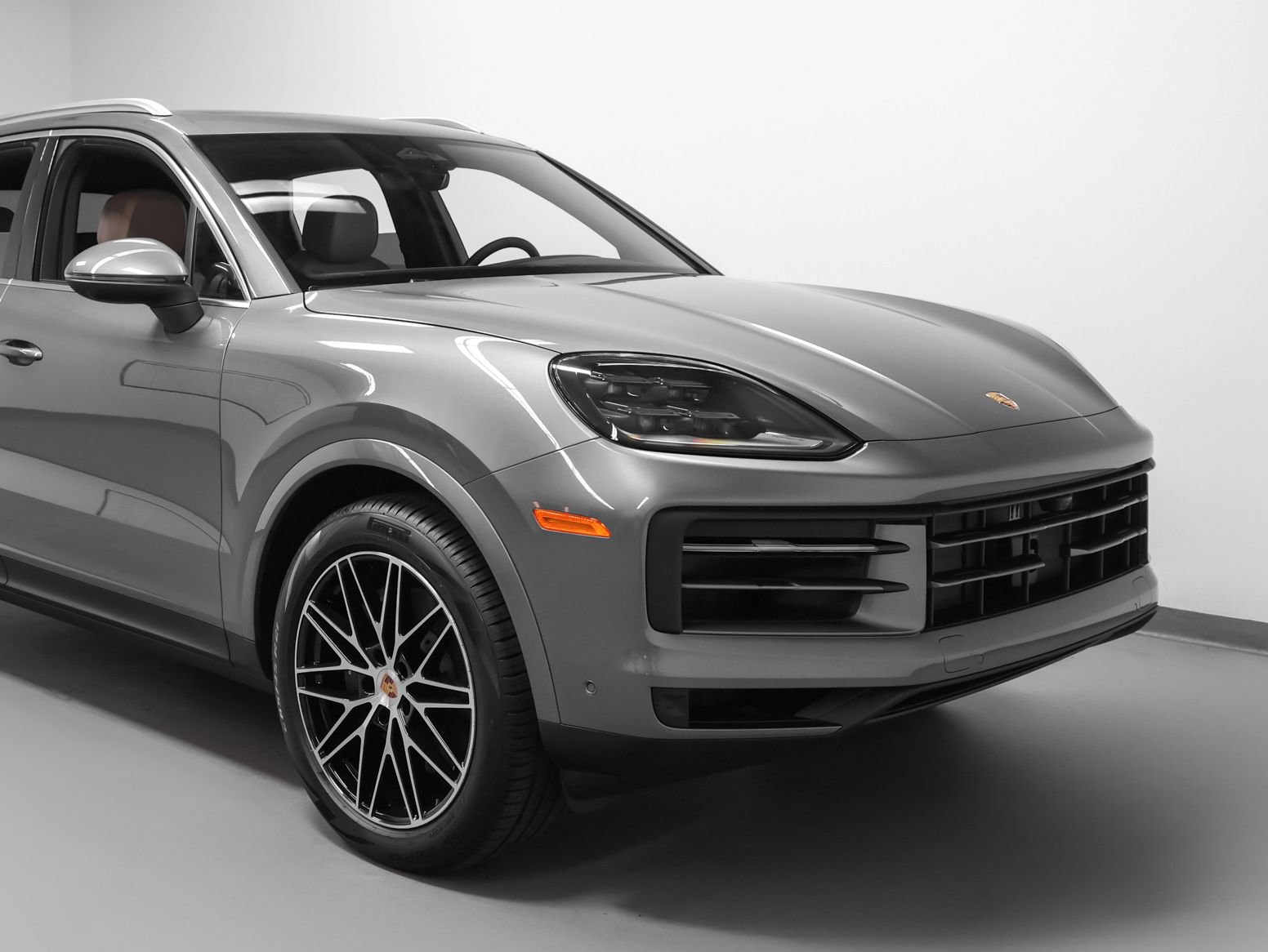 New 2026 Porsche Cayenne AWD/4WD image 9