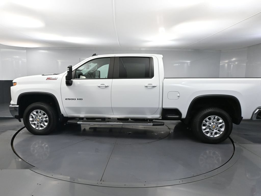 Used 2025 Chevrolet Silverado 2500 LT AWD/4WD image 7