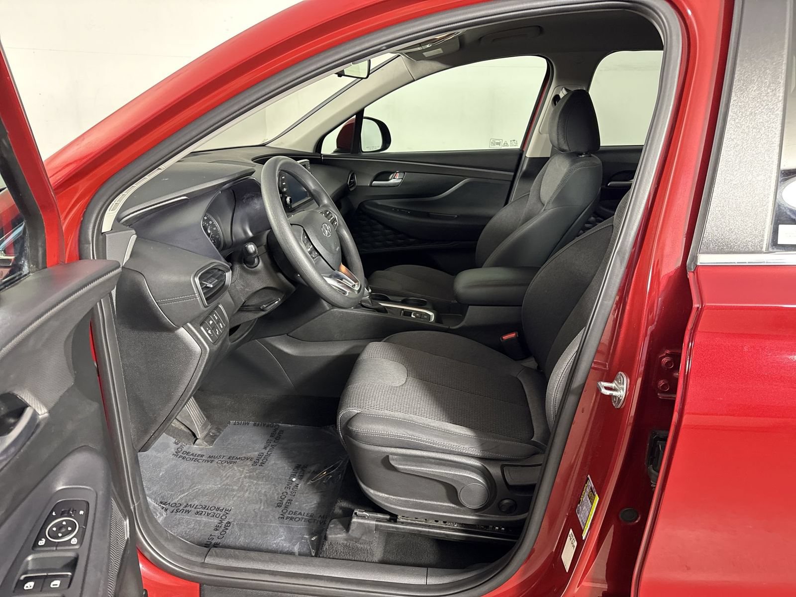 Used 2019 Hyundai Santa Fe SE AWD/4WD image 4