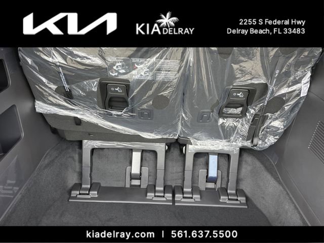 New 2026 Kia Carnival EX image 9