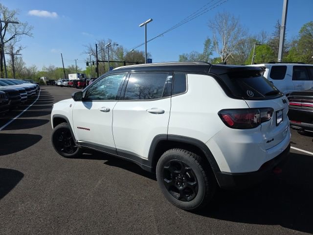 Used 2024 Jeep Compass Trailhawk w/ Trailhawk Elite Group image 20