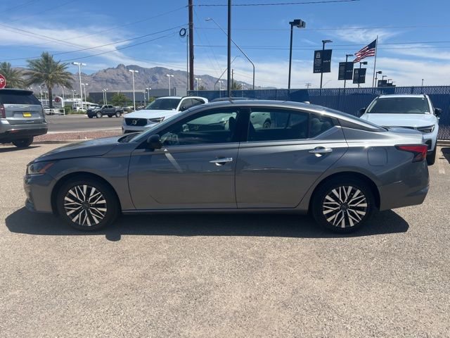 Used 2024 Nissan Altima 2.5 SV AWD/4WD image 7