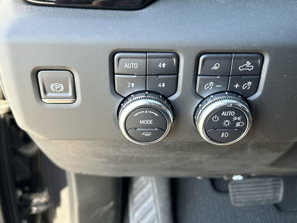 New 2025 GMC Sierra 2500 Denali w/ Denali Reserve Package AWD/4WD image 18