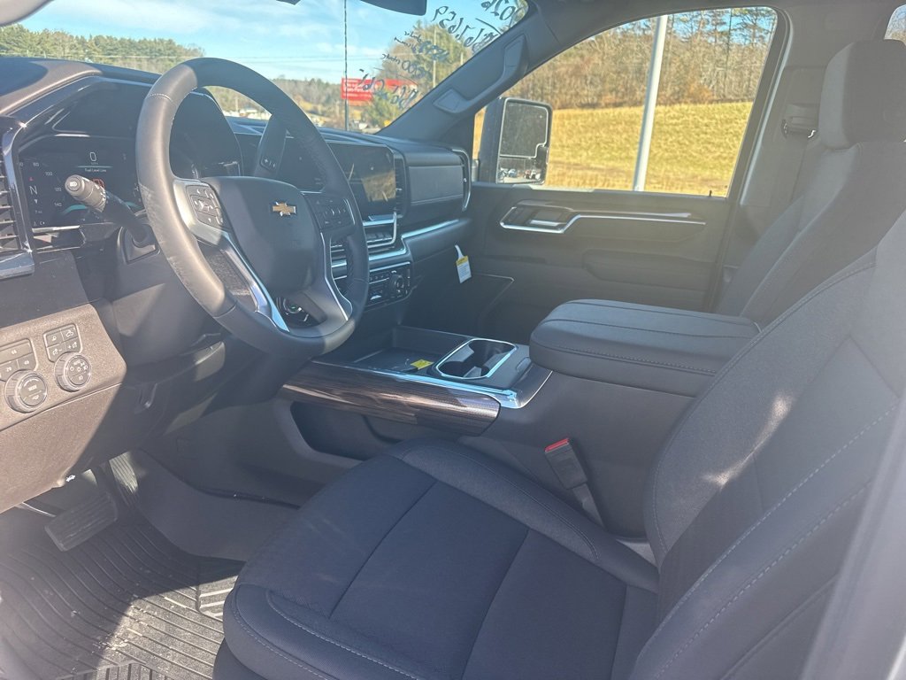 New 2026 Chevrolet Silverado 2500 LT w/ All Star Edition image 11