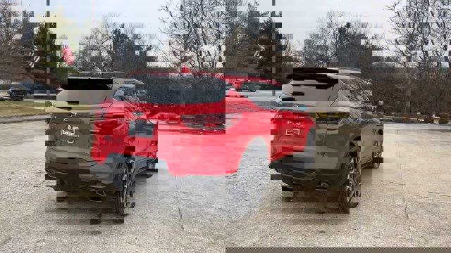 Used 2023 Chevrolet Blazer RS w/ Enhanced Convenience Package image 8