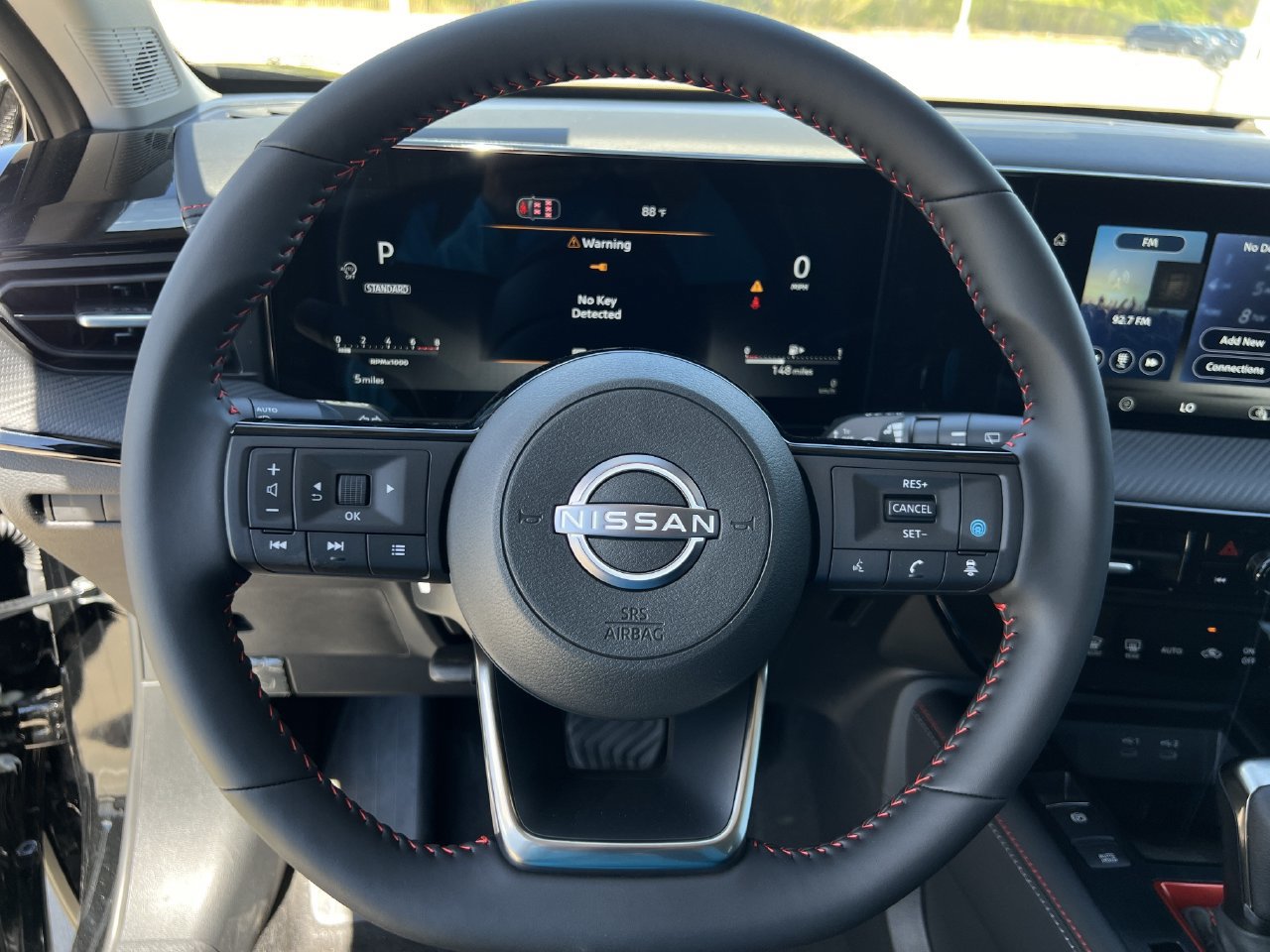 New 2027 Nissan Kicks SR FWD image 8