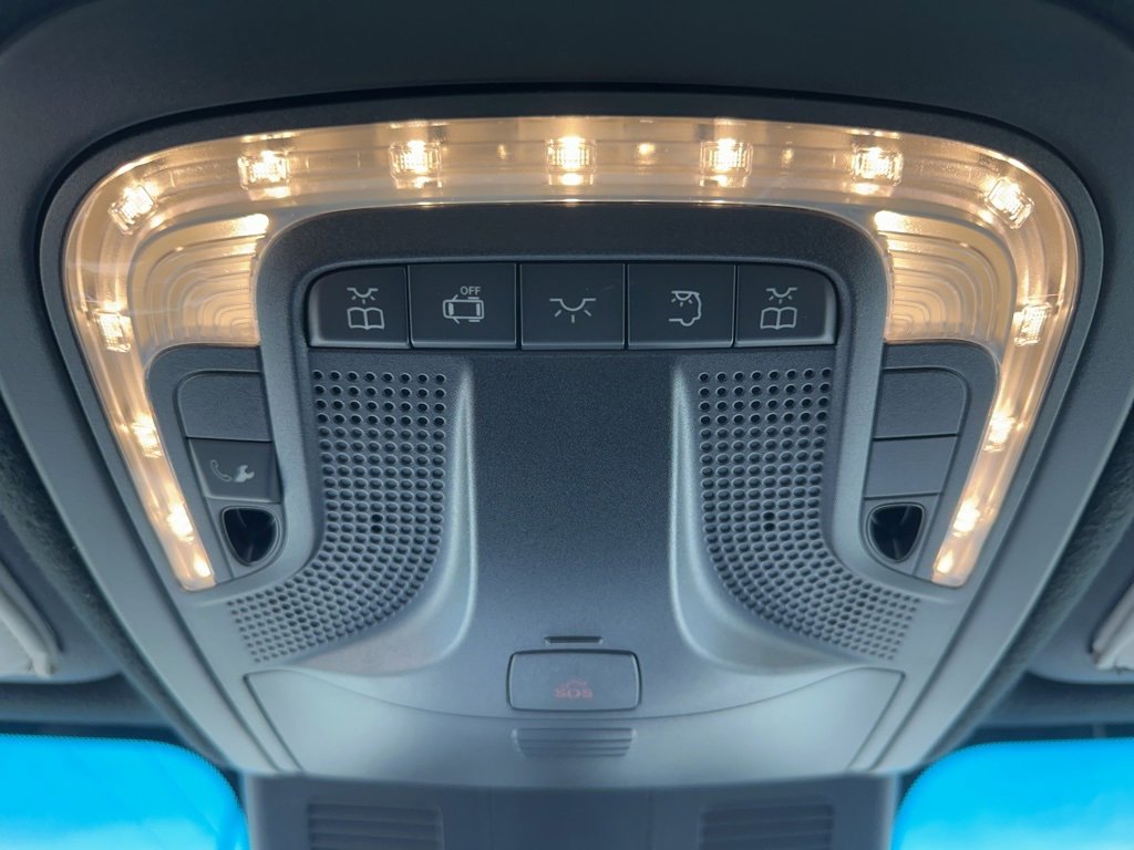 Used 2023 Mercedes-Benz Sprinter 3500 image 40