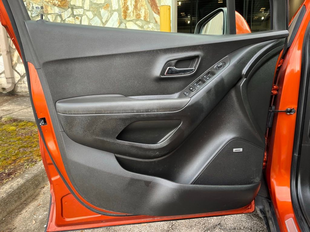 Used 2016 Chevrolet Trax LTZ image 17