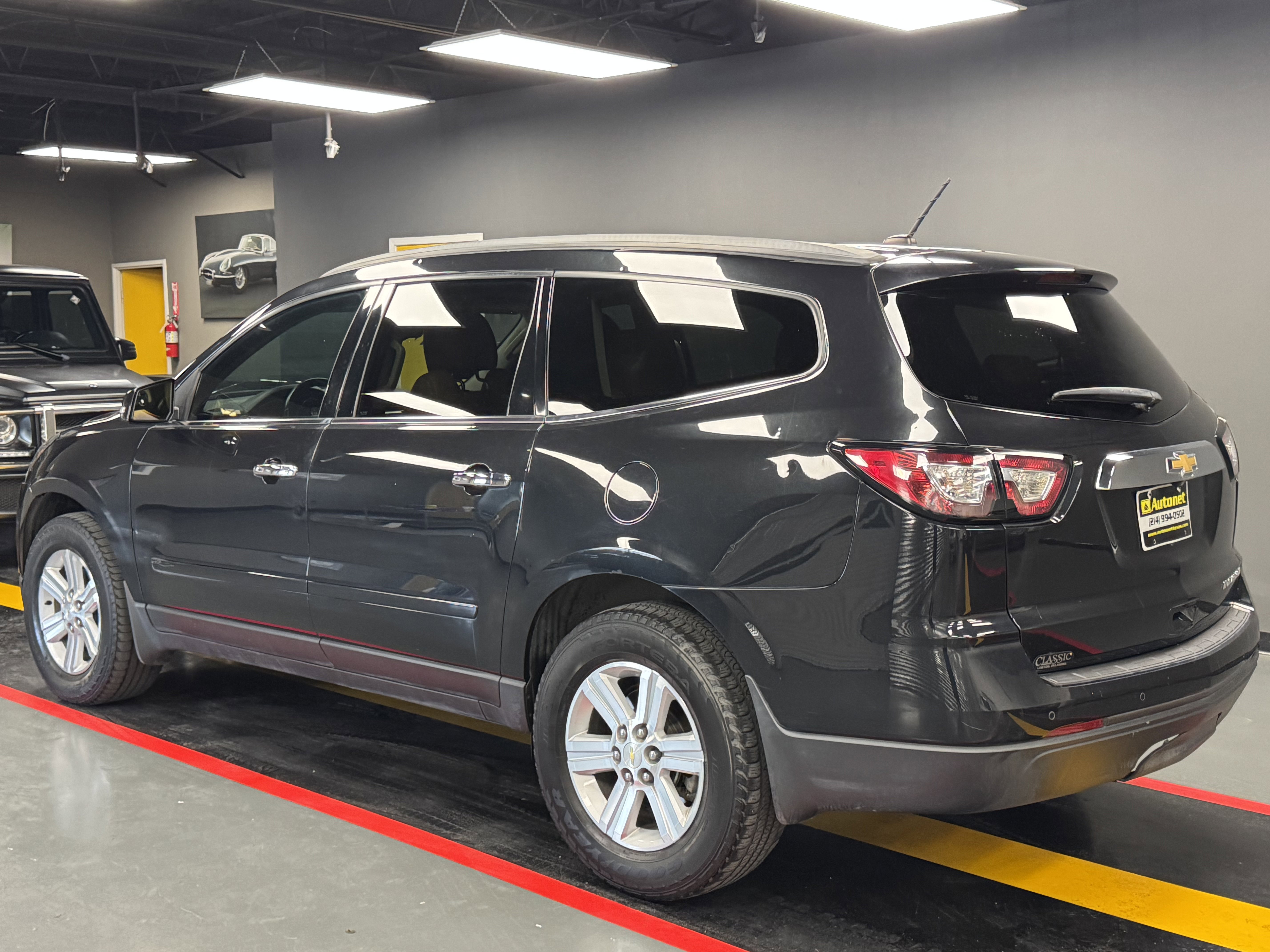 Used 2014 Chevrolet Traverse LT image 4