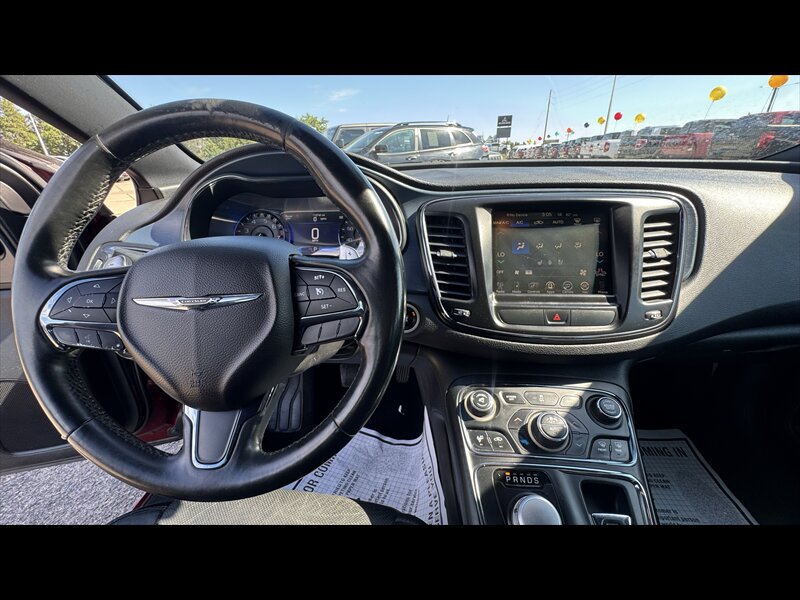 Used 2015 Chrysler 200 S w/ Navigation & Sound Group I FWD image 15