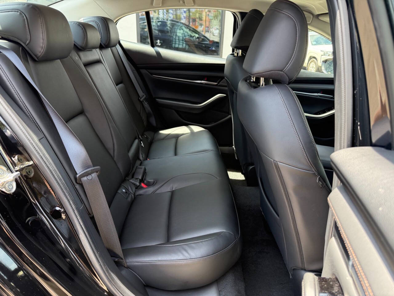Used 2025 MAZDA MAZDA3 s FWD image 30