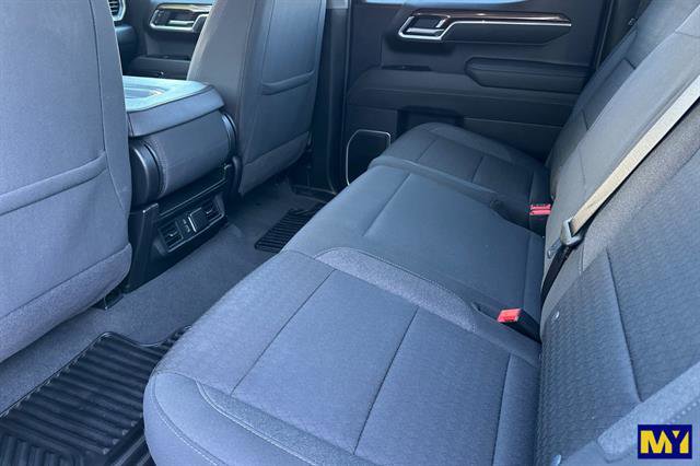 Used 2025 Chevrolet Silverado 1500 LT image 14