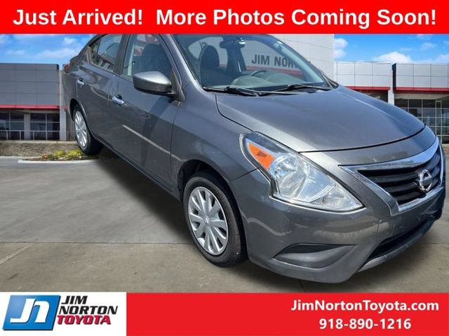Used 2017 Nissan Versa SV