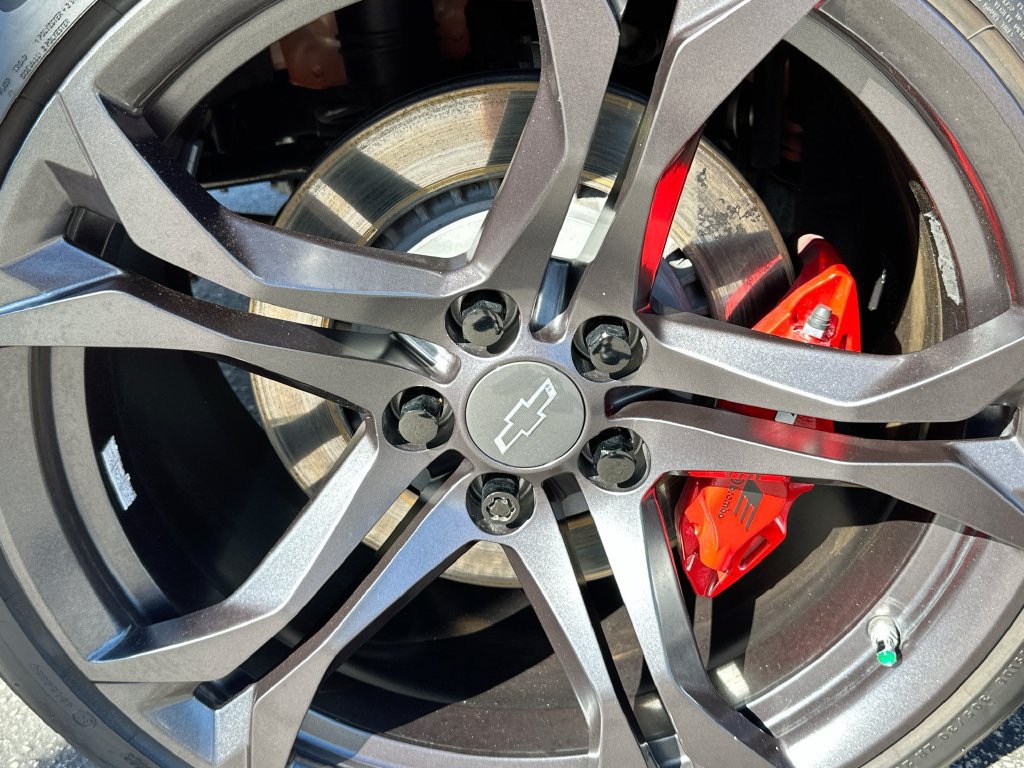 Certified 2022 Chevrolet Camaro SS RWD image 34