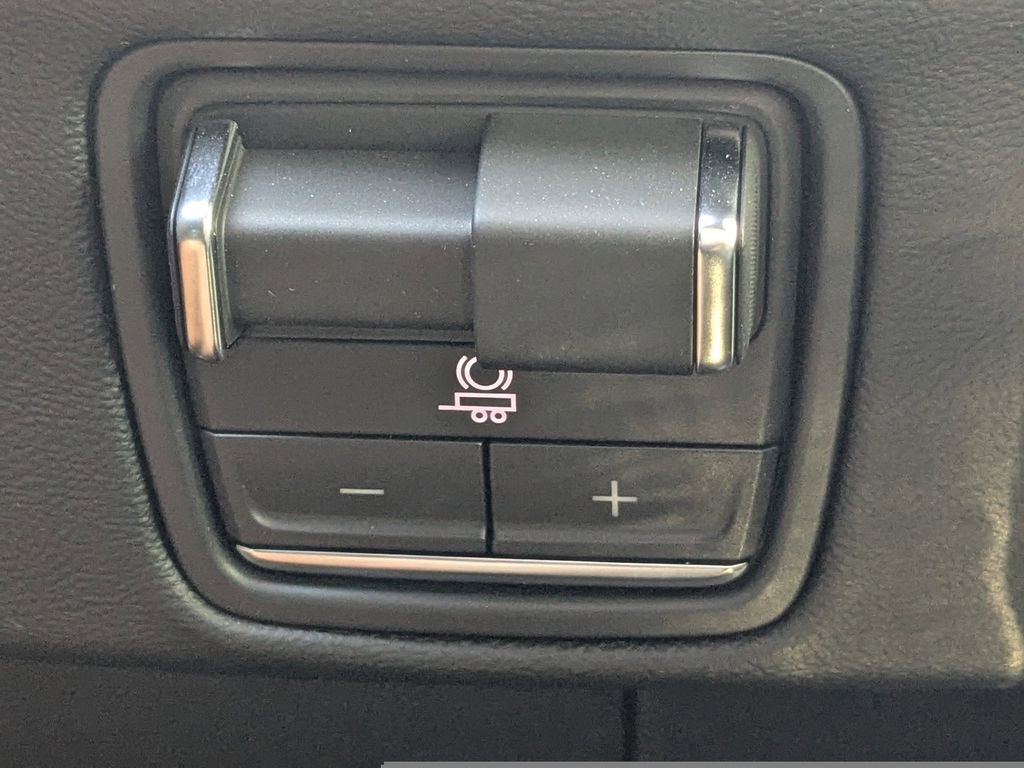 New 2026 Cadillac Escalade IQ Luxury 1 image 34