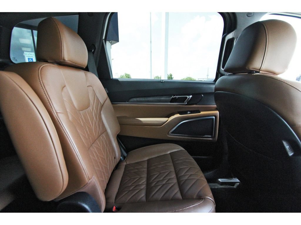 Certified 2024 Kia Telluride SX X-Line AWD/4WD image 13