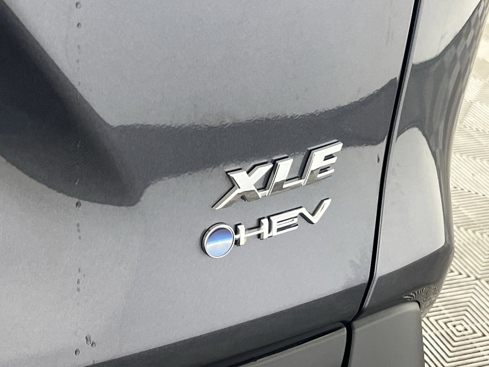 Used 2025 Toyota RAV4 XLE image 27