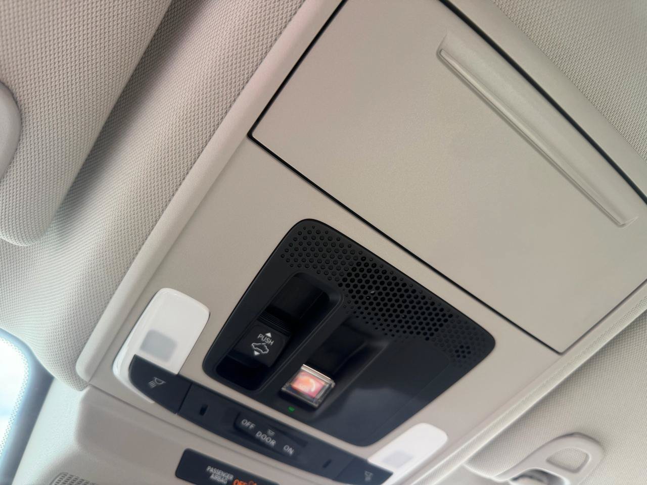 Used 2025 Honda Accord EX-L image 15