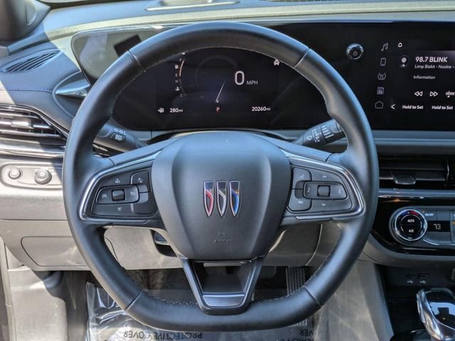 Certified 2025 Buick Envista Sport Touring FWD image 16