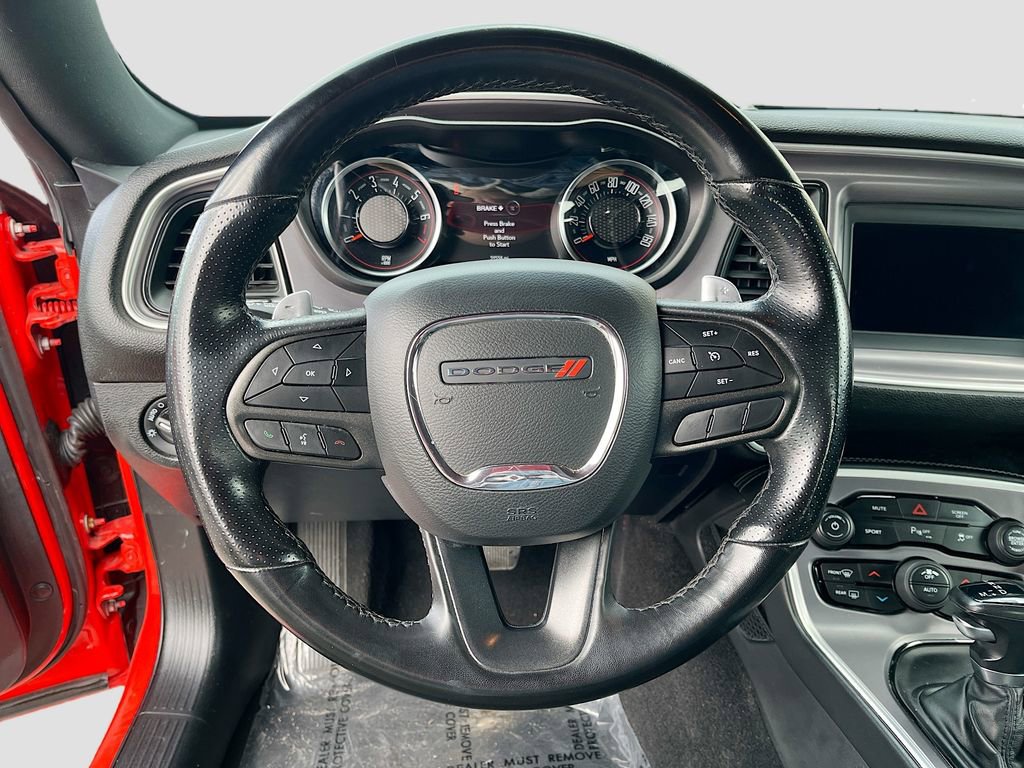 Used 2022 Dodge Challenger GT image 11