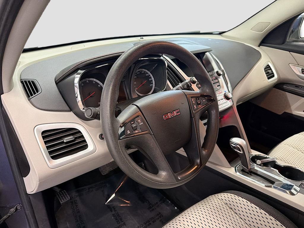 Used 2013 GMC Terrain SLE image 11