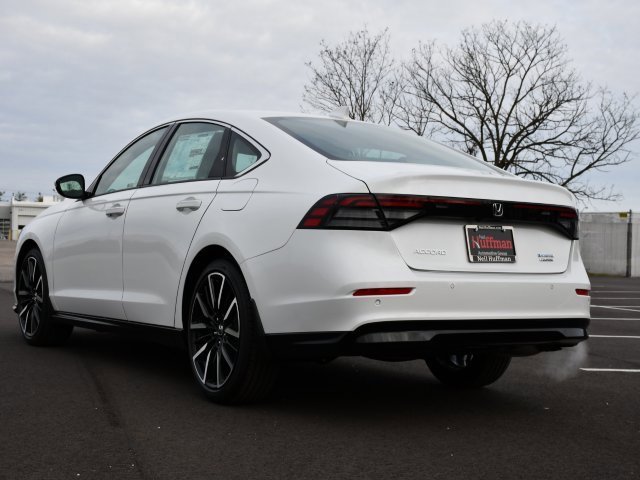 New 2025 Honda Accord Touring image 5