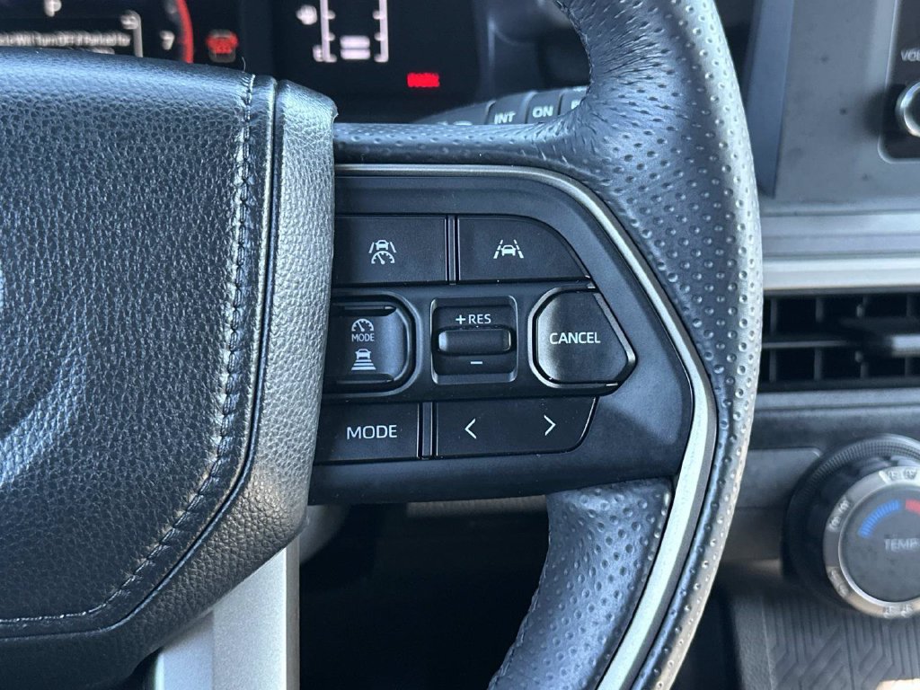 Used 2025 Toyota 4Runner SR5 RWD image 30