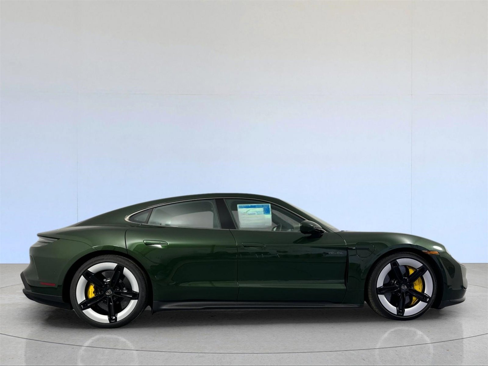 Used 2025 Porsche Taycan Turbo S image 9