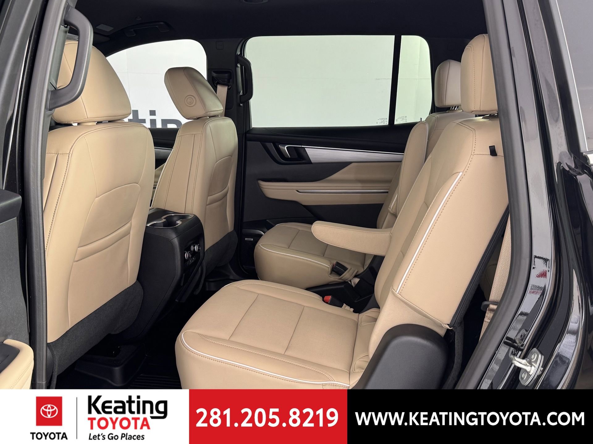 Used 2025 Buick Enclave Preferred w/ Power Package FWD image 15