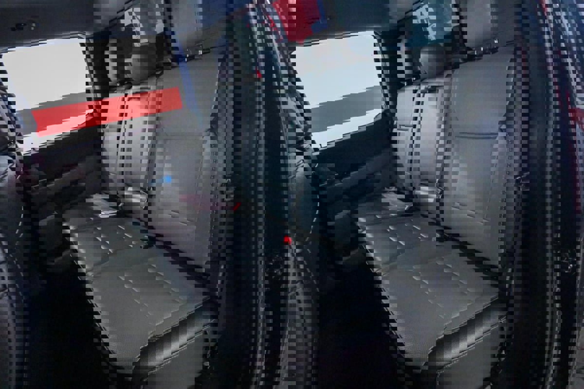 Used 2023 Ford F150 Lariat w/ Trailer Tow Package image 14