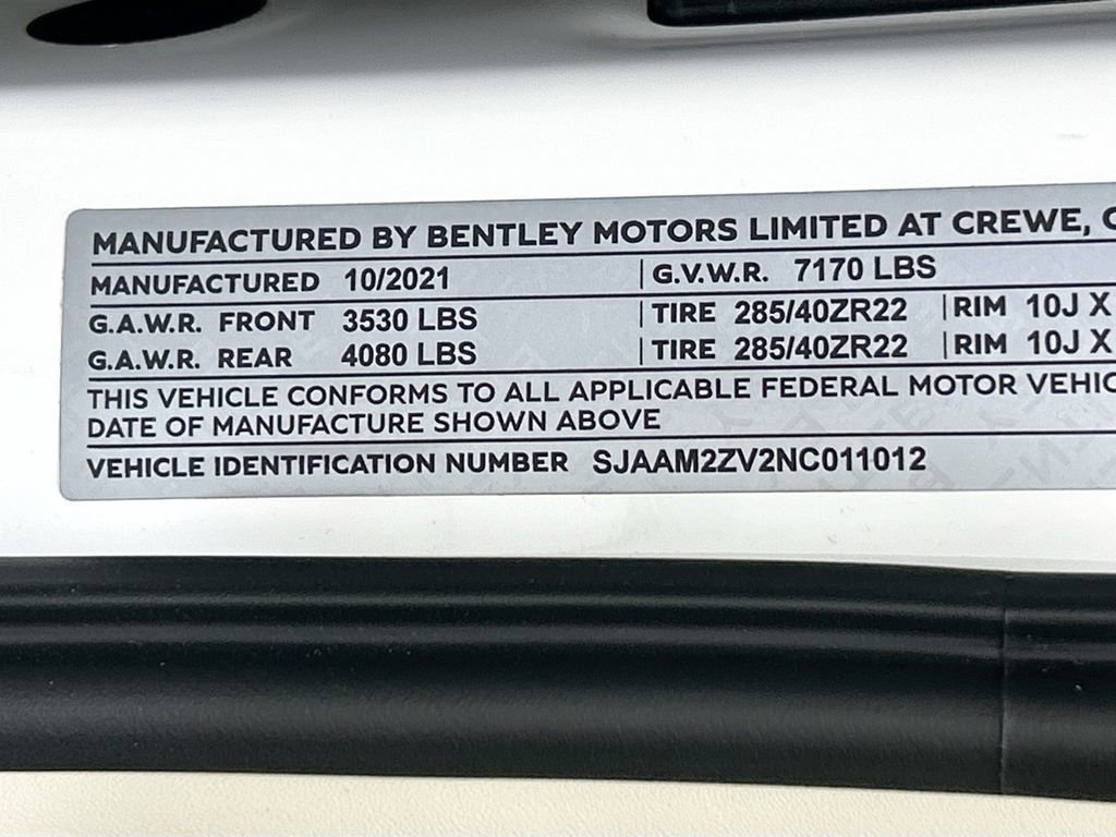 Used 2022 Bentley Bentayga image 34