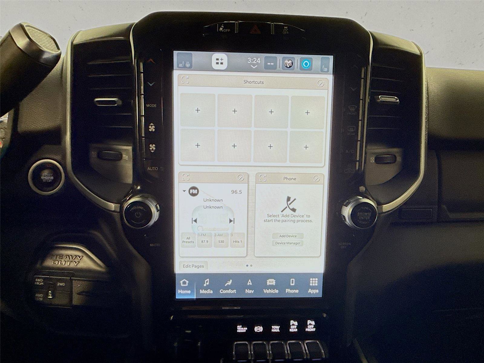 Used 2022 RAM 3500 Big Horn w/ Safety Group B image 17