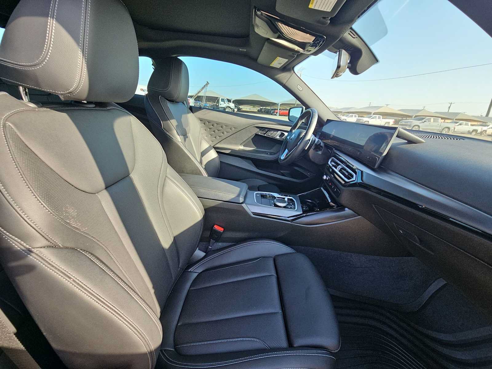 Used 2024 BMW 230i xDrive Coupe w/ Convenience Package AWD/4WD image 18