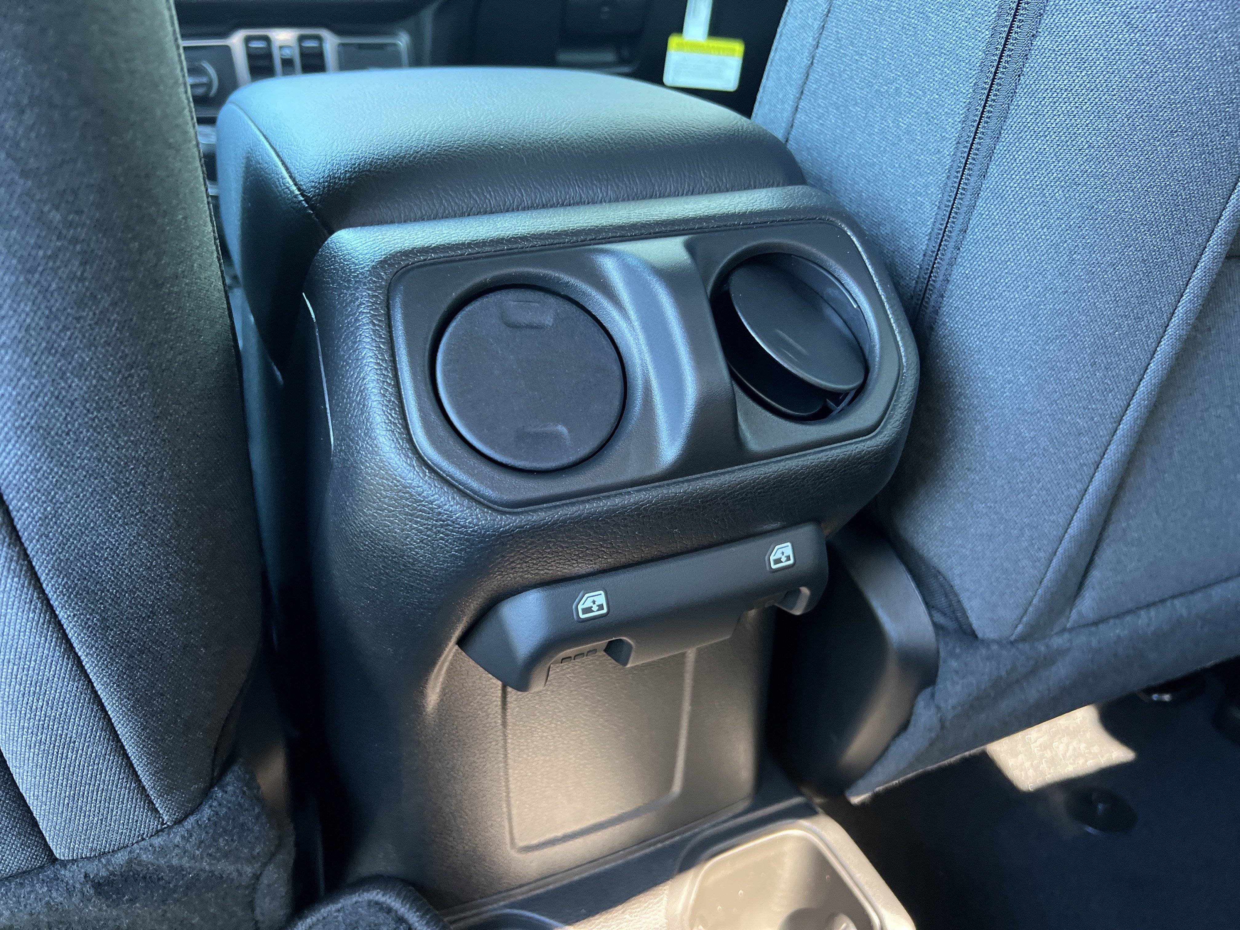 New 2026 Jeep Gladiator Sport image 18