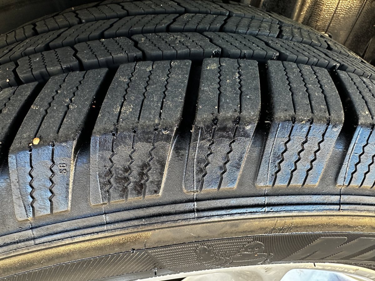 Used 2013 Ford Explorer XLT image 12