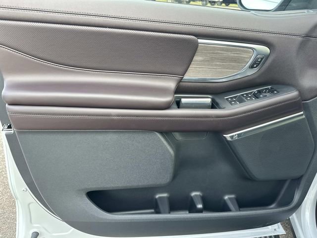 New 2025 Ford Expedition Platinum w/ Platinum Ultimate Package image 20