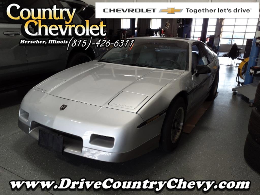 Used 1986 Pontiac Fiero GT image 1