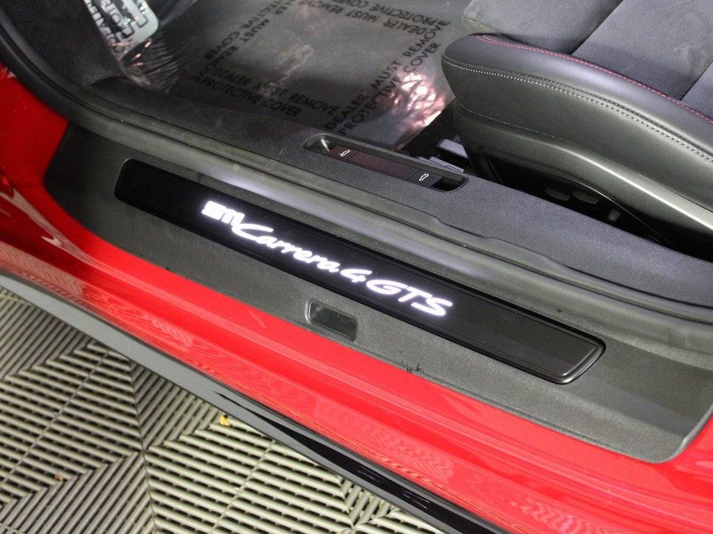 Used 2025 Porsche 911 Carrera 4 GTS image 19