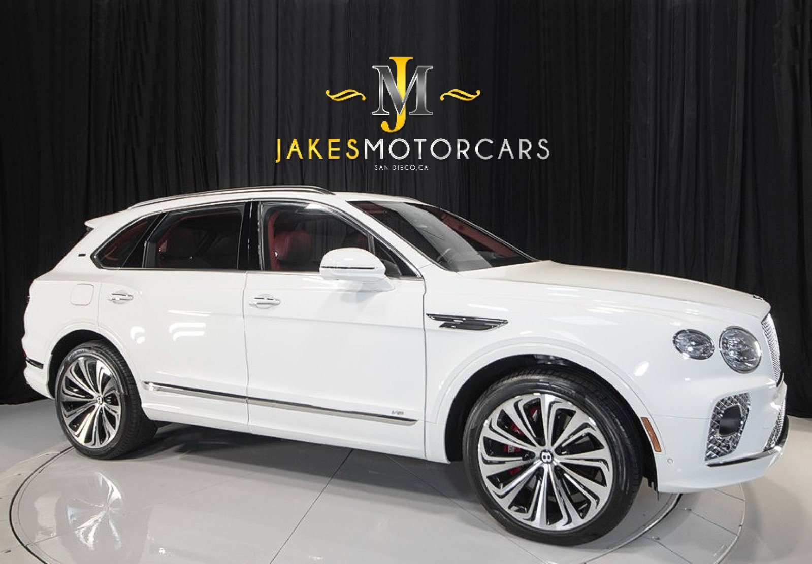 Used 2022 Bentley Bentayga image 14