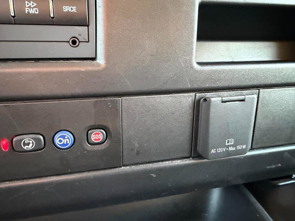 Used 2025 Chevrolet Express 2500 w/ Driver Convenience Package image 24