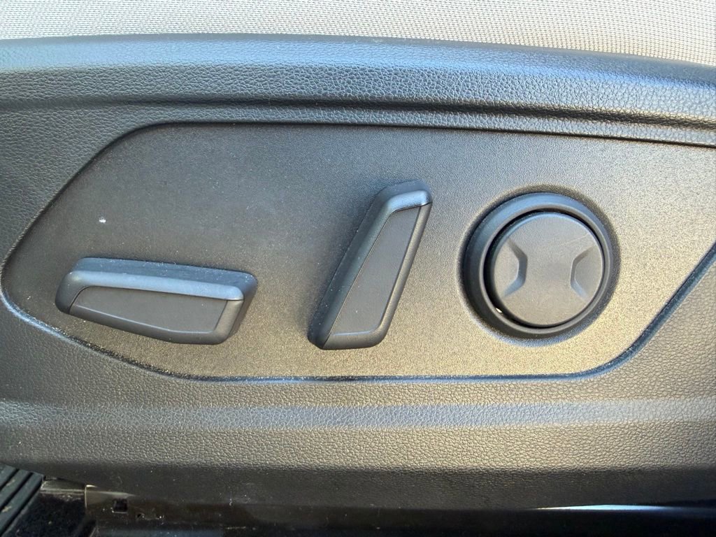 Certified 2025 Hyundai Tucson SEL image 9