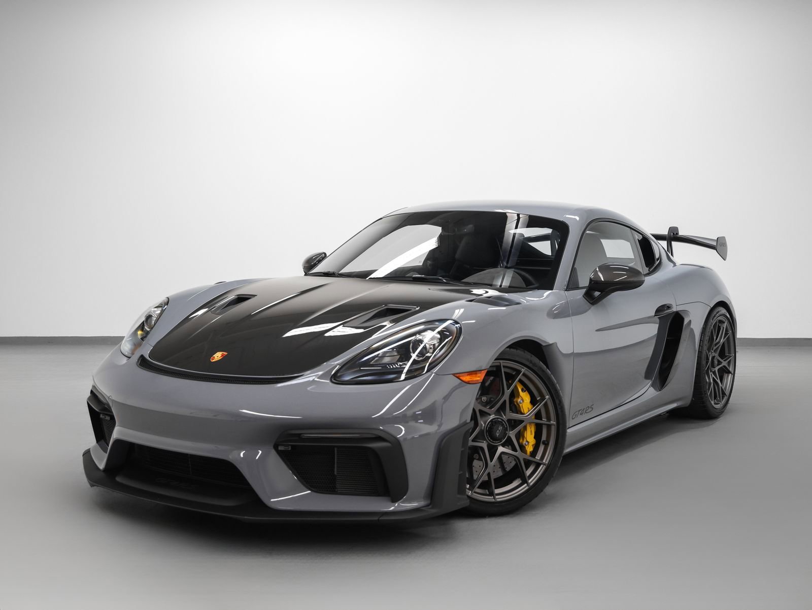 Certified 2023 Porsche 718 Cayman GT4 RS image 1