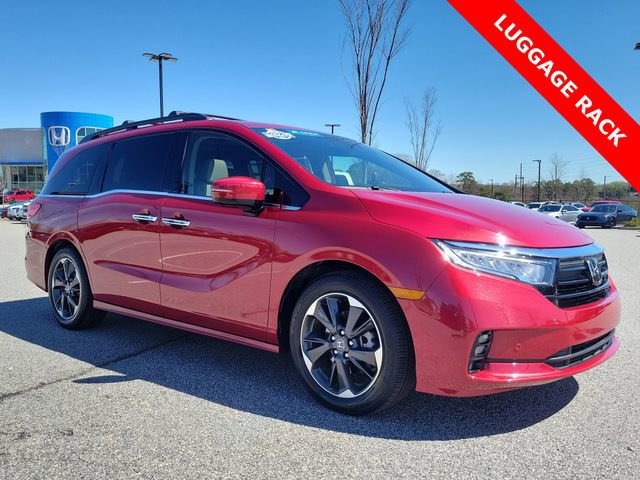 Certified 2024 Honda Odyssey Elite image 3