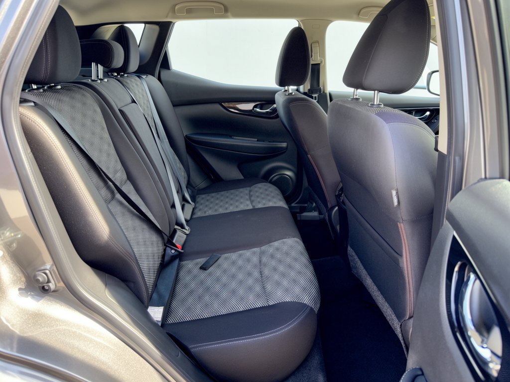 Used 2019 Nissan Rogue Sport SV FWD image 29